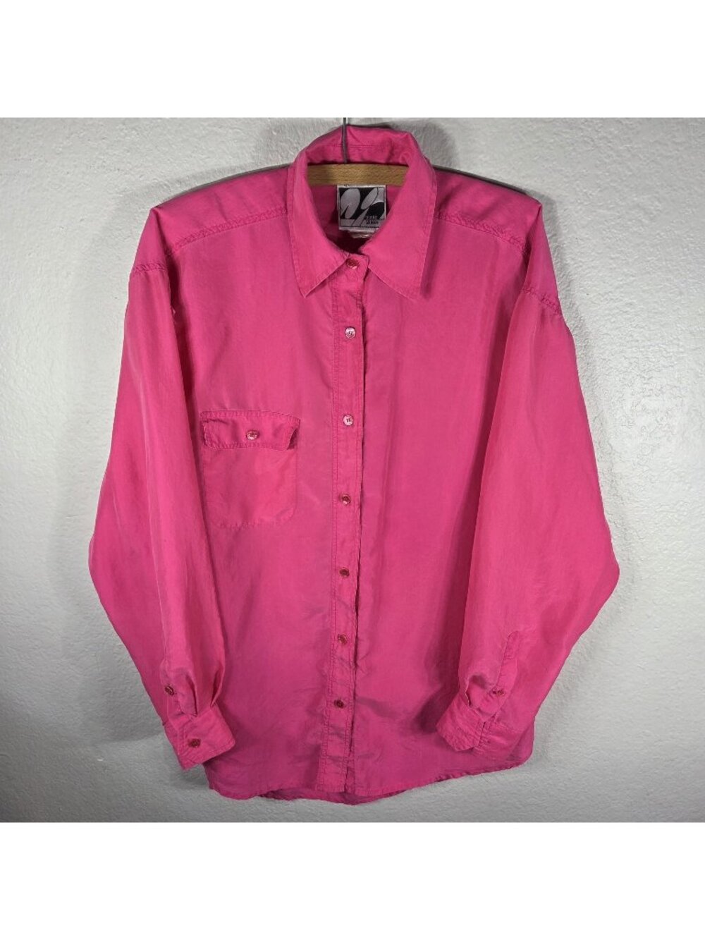 Vintage Diane Gilman 100% Silk Button Up Shirt L Long Sleeve Hot Pink